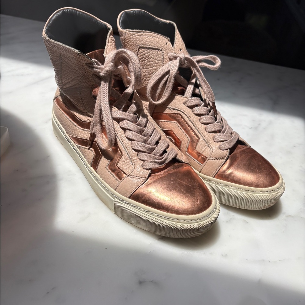 Eugéne Riconneaus Rose gold Nicole high tops